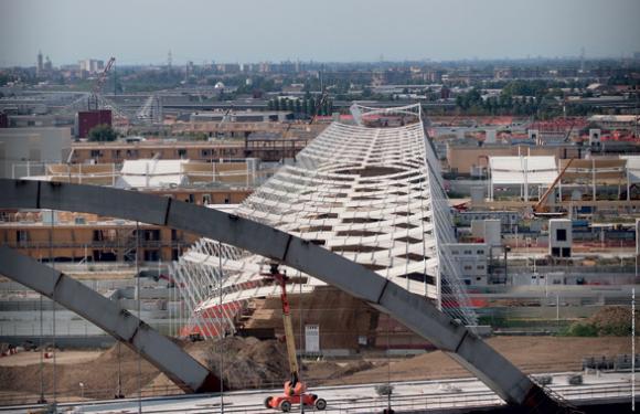 10. Suspended structures at the EXPO 2015 Universal Exhibition, Milan (Italy) 