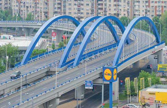 09. Archbridge over the Dambovita river, Bucharest (Romania